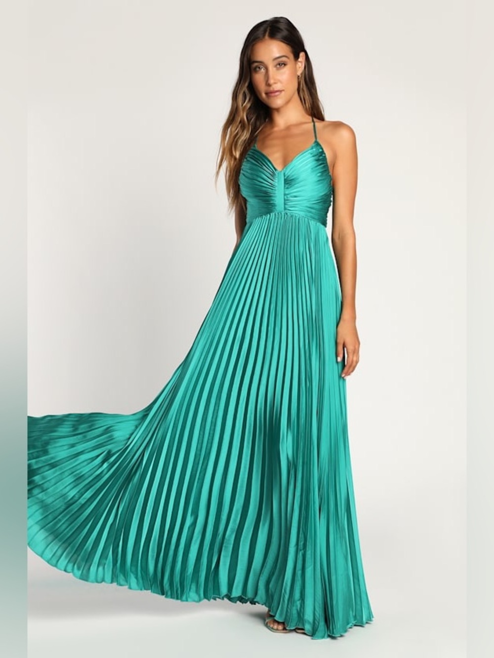 NWT Lulus Dreaming in Color Green V-Neck
Pleated Satin Maxi Dress S
